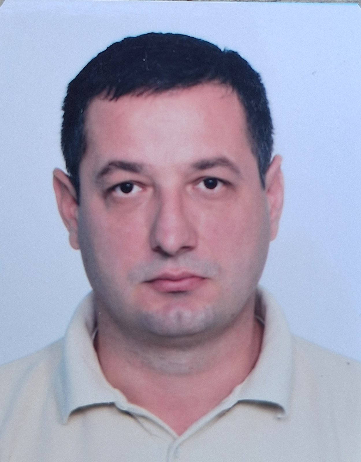 Od "vatrometa" do tišine: Gde su nestali čuvari SNS prostorija tokom protesta u Novom Sadu? 6