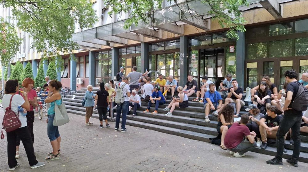 PSG: Skup podrške aktivistima koji su se usprotivili bezakonju i uništenju Novog Sada 1