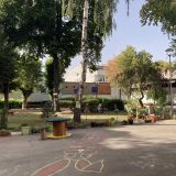 Smenjena upravnica vrtića na Zvezdari: Roditelji tvrde da je politička odmazda zbog podrške studentskim protestima 1