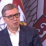 Vučić demantuje navode da vodi Srbiju u NATO: Zato sam i izložen obojenoj revoluciji, jer ne dam Kosovo... 6