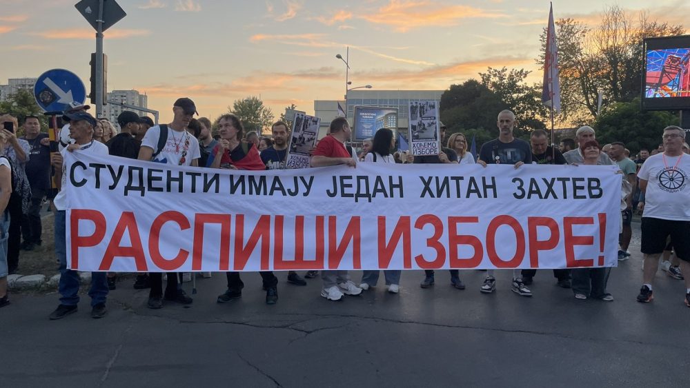 Pregled 2025. godine: Protesti, kriza i zahtevi za izbore pod Vučićem 2 Pregled 2025. godine: Protesti, kriza i zahtevi za izbore pod Vučićem 2