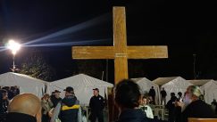 Nepozvani gosti u "Ćacilendu": Policija morala da interveniše (FOTO) 3