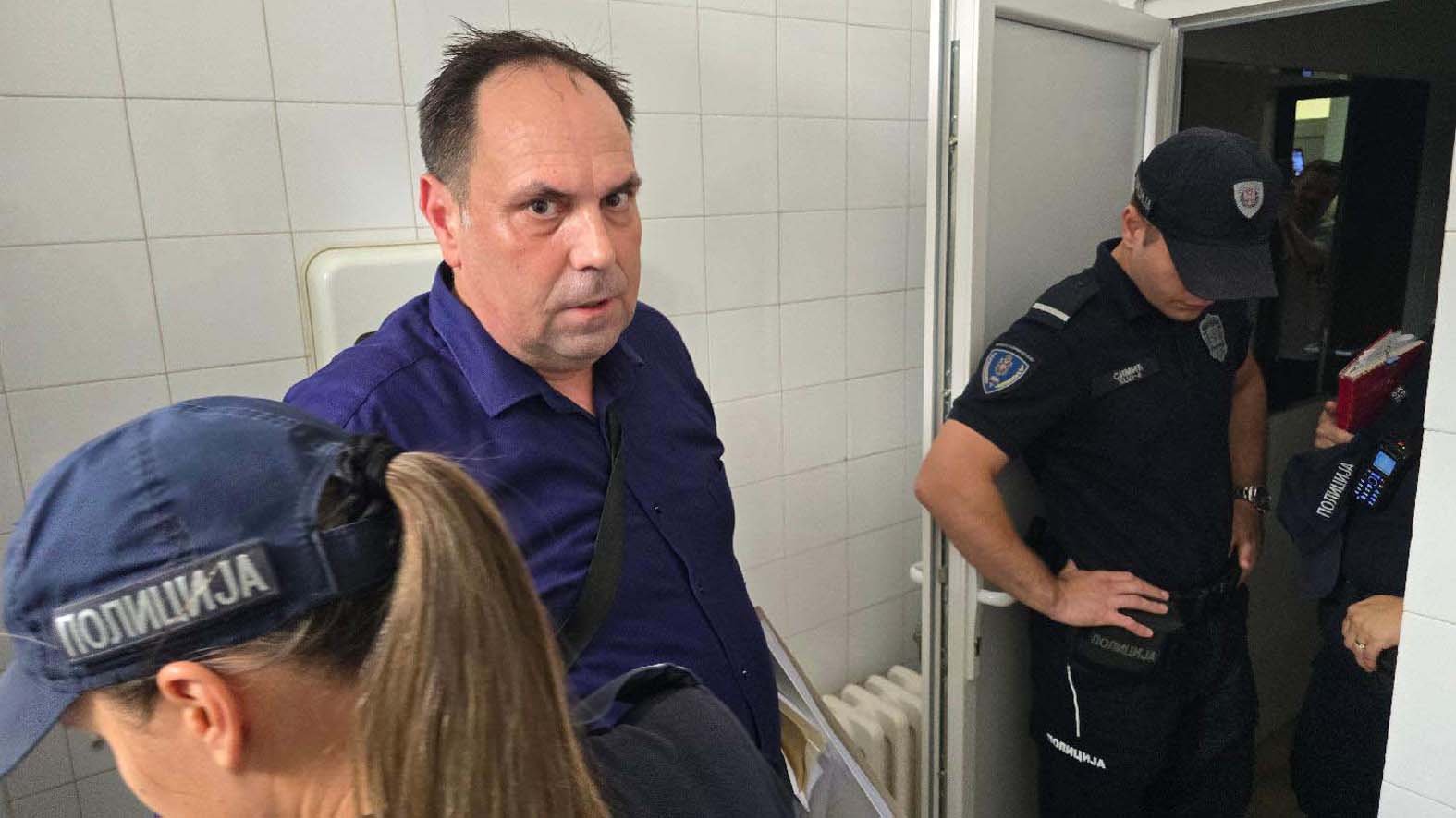 Ko su direktori škola sa kojima "ratuju" nastavnici, đaci i roditelji? 3