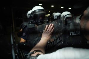 „Ne mogu dve, tri hiljade kriminalaca da budu strana u građanskom ratu“: Da li je Vučić u stanju da mirno preda vlast? 1