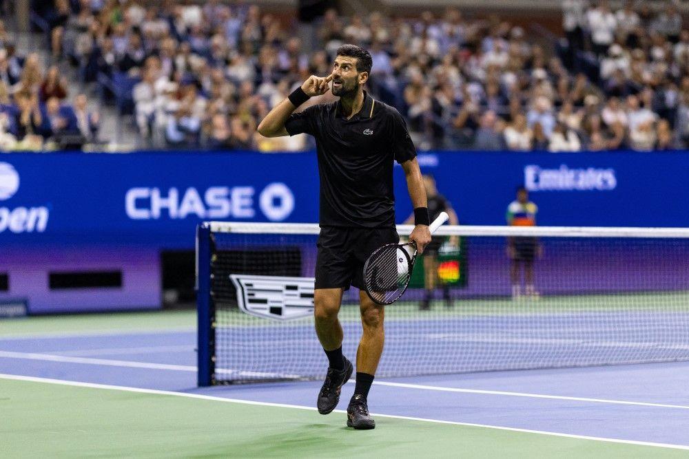 Đoković poklonio ćerki polufinale US Opena za rođendan: 'Pratila me sreća' 2 đoković gestikulira publici na US openu