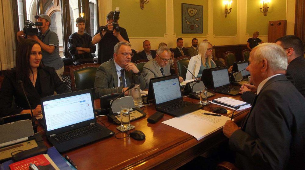 Opozicioni članovi Odbora za obrazovanje: Nećemo dozvoliti instrumentalizaciju smrti studentkinje 1