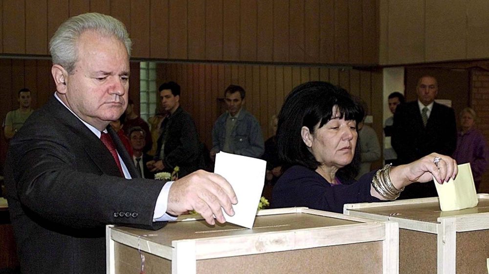 Krug je zatvoren, za Srbiju je vreme stalo u 1990. godini 7