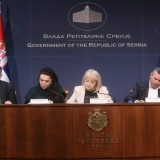 Otpremnine i jubilarne nagrade podelile prosvetare: Ako tetkica treba da bira između 600 i 300.000 dinara, šta mislite da će izabrati? 5