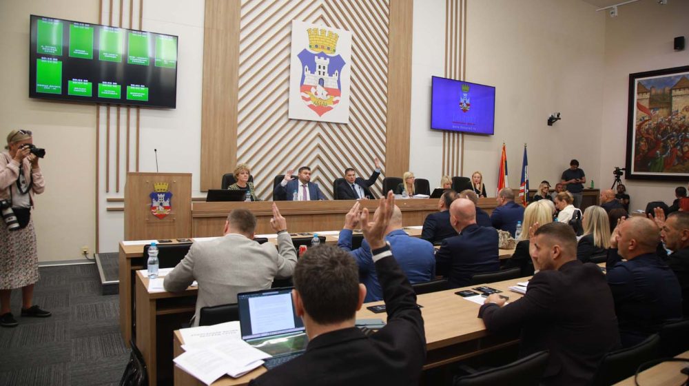 CLS: Beograd trenutno duguje 200 miliona evra, rebalans budžeta u oktobru 1