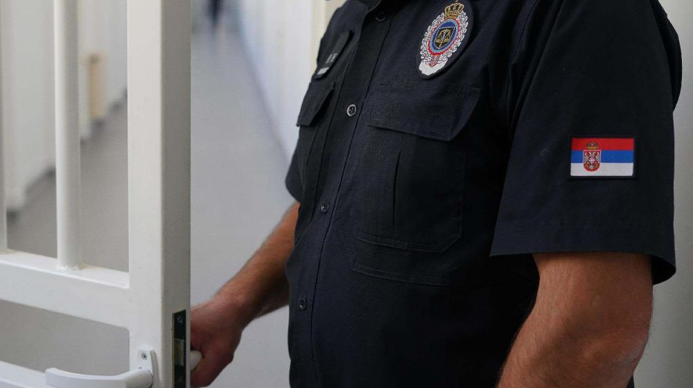 Glumcu iz Čačka i njegovom bratu produžen pritvor zbog ubistva taksiste 1