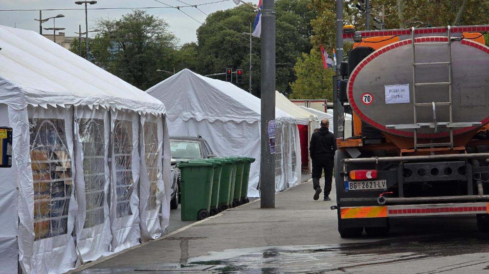 Od izbora u Mitrovici 2014, do belih čadora kod Osmatračnice sa Kajmakčalana – kapuljače su sedele u Beogradu 1