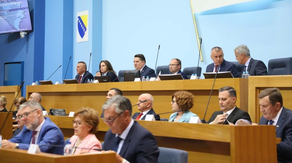 Opozicija u RS tvrdi da se Dodikova stranka, suprotno ranijim tvrdnjama, priprema za izbore za predsednika 1