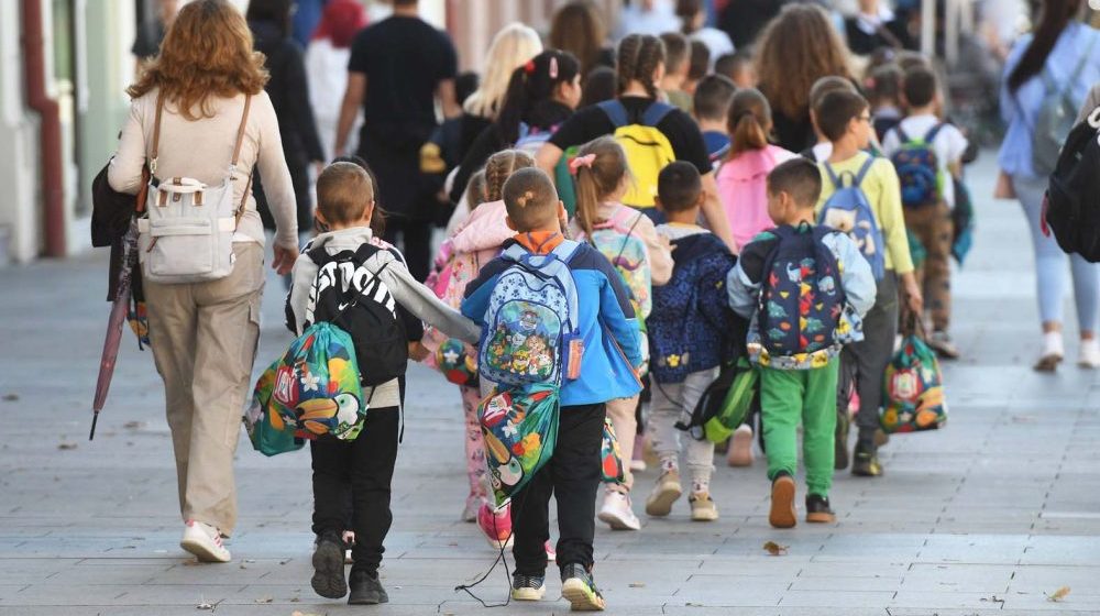 Pre nego što tvrdite da su zloupotrebljena, naučite da poštujete decu 1