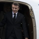 Makron u Meksiku: Nakit iz Luvra će biti vraćen, a bezbednost muzeja preispitana 2