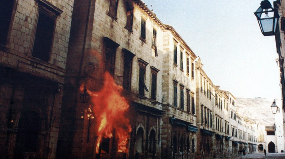 Ulične table i novo "čitanje" ratova 90-ih u Crnoj Gori 1