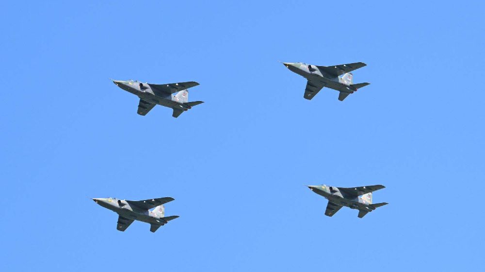 Predsednik izneo brojeve: Koliko je ljudi prisustvovalo vojnoj paradi u Beogradu, a koliko je protestovalo 1