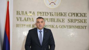 Premijer Republike Srpske poručio proizvođačima mleka: Majstori, nećete doći pred Vladu 9 Premijer Republike Srpske poručio proizvođačima mleka: Majstori, nećete doći pred Vladu 7