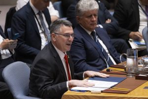 Izrael je danas upozorio Evropsku uniju (EU) da će sankcije koje je najvila, dobiti adekvatan odgovor.