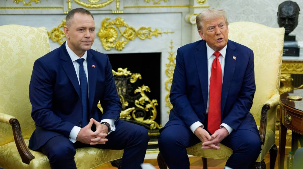 Karol Navrocki i Donald Tramp
