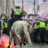 Hapšenja na demonstracijama desničara u Londonu 4