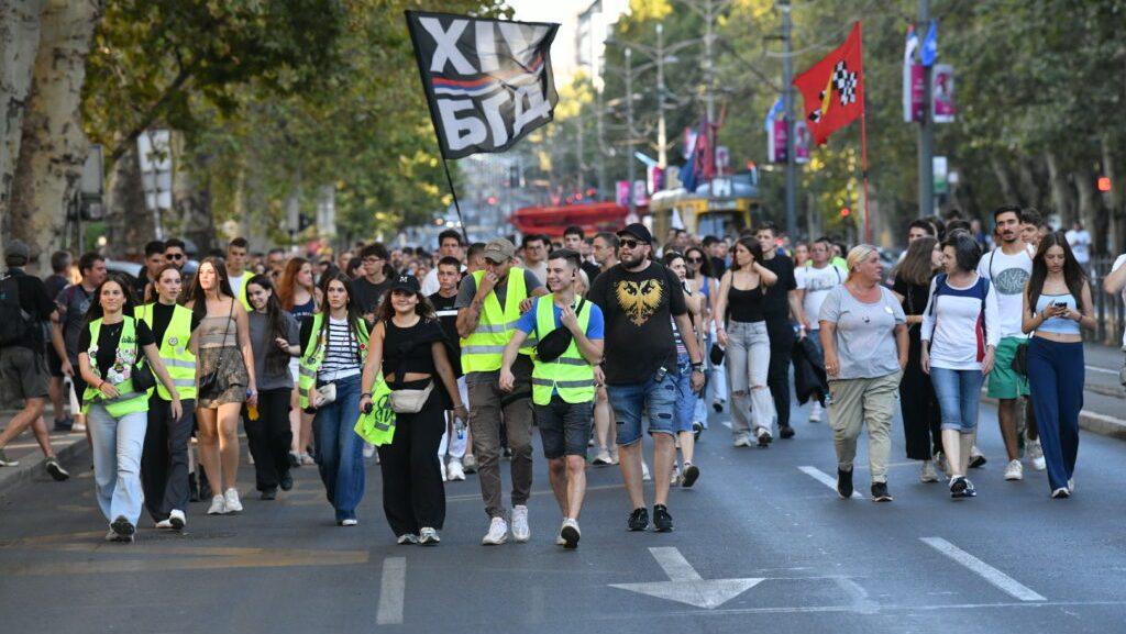 Studenti još 28. juna ponudili društveni dogovor: Šta su predložili? 2 Studenti još 28. juna ponudili društveni dogovor: Šta su predložili? 2