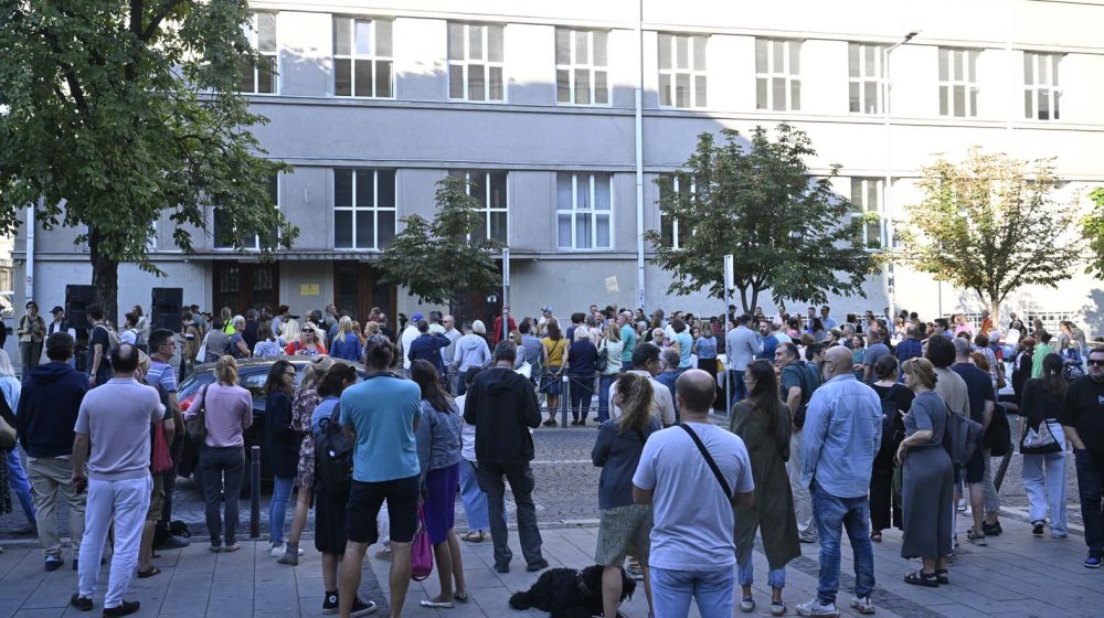 Roditelji Beograda: Nastavlja se politika odmazde nad profesorima, decom i roditeljima Pete gimnazije 1