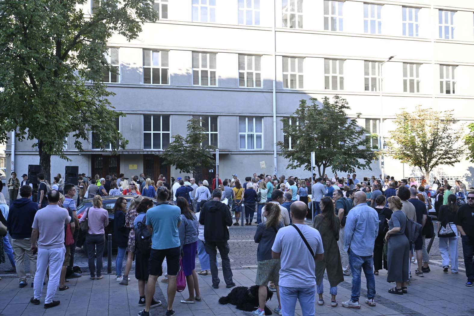 Da li roditelji treba da biraju direktora škole? 2 Da li roditelji treba da biraju direktora škole? 2