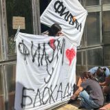 "Bez slobodnog Univerziteta nema slobodnog društva": Održan skup podrške studentima Filološko-umetničkog fakulteta u Kragujevcu 12