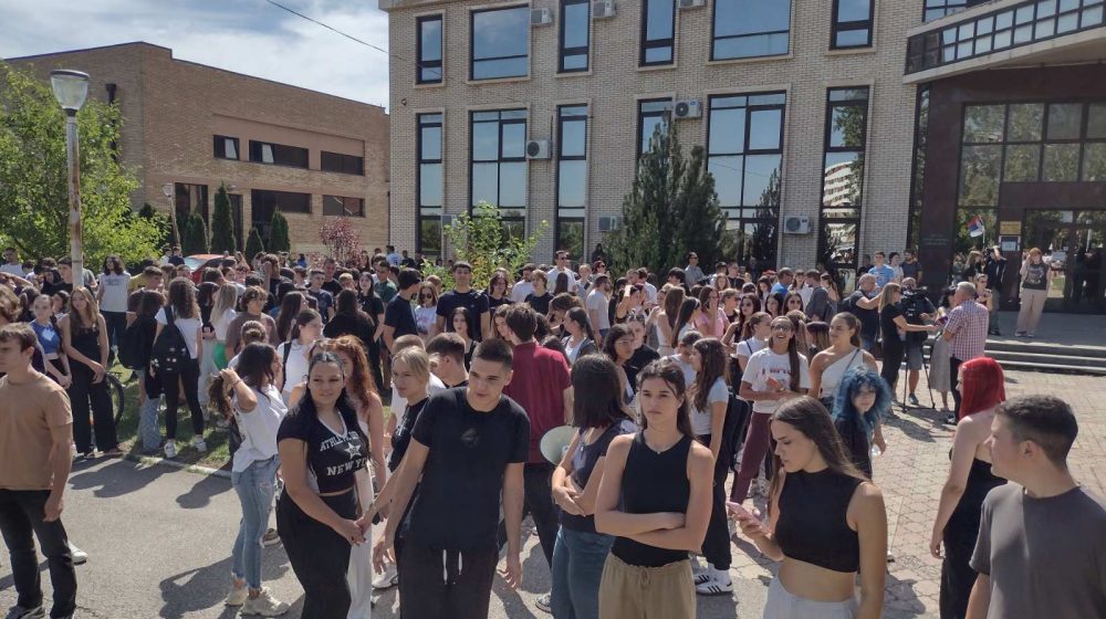 Jako nizak ugled naše profesije 1