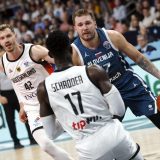 Dončićevih 39 poena malo, Tristanova trojka sa pola terena presudna: Nemci idu u polufinale Evrobasketa 10