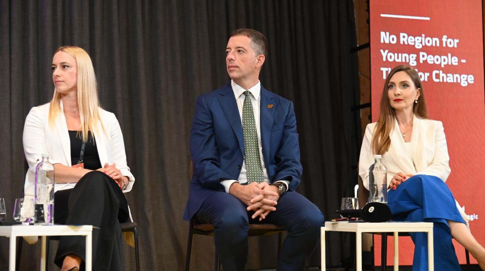 Evropa u klin, Marko u ploču 1