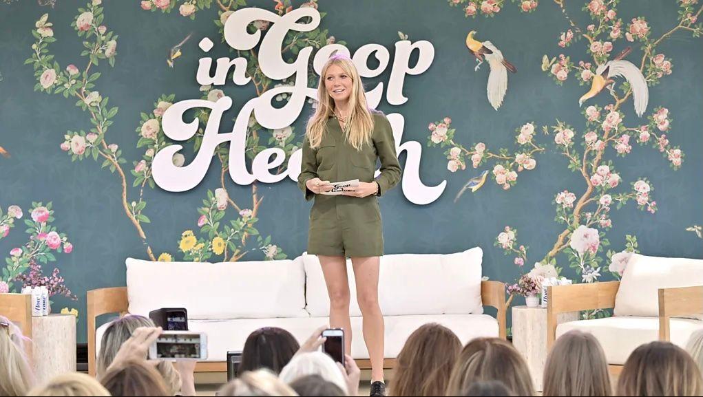 Kako je Gvinet Paltrou postala ličnost koja izaziva podele 6 Gvinet Paltrou na prezentaciji Goop proizvoda