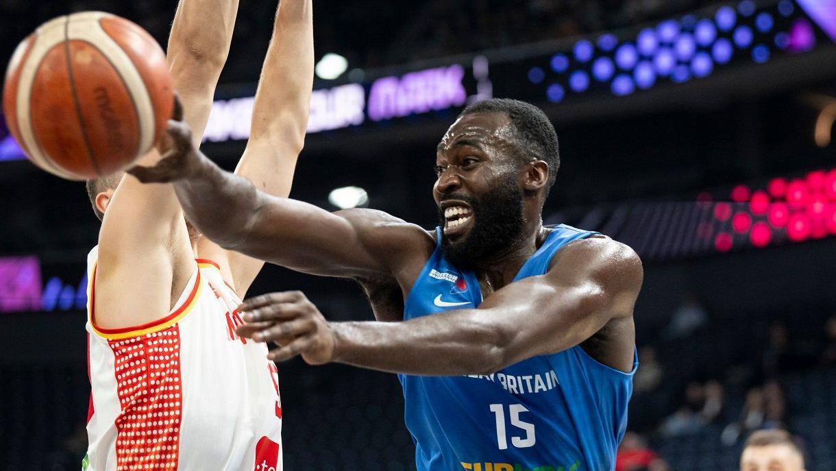 Evrobasket, 8. dan: Crna Gora ispala, Šveđani u osmini finala, Letonci pregazili Čehe 1 Akvasi Jeboa, reprezentativac Velike Britanije