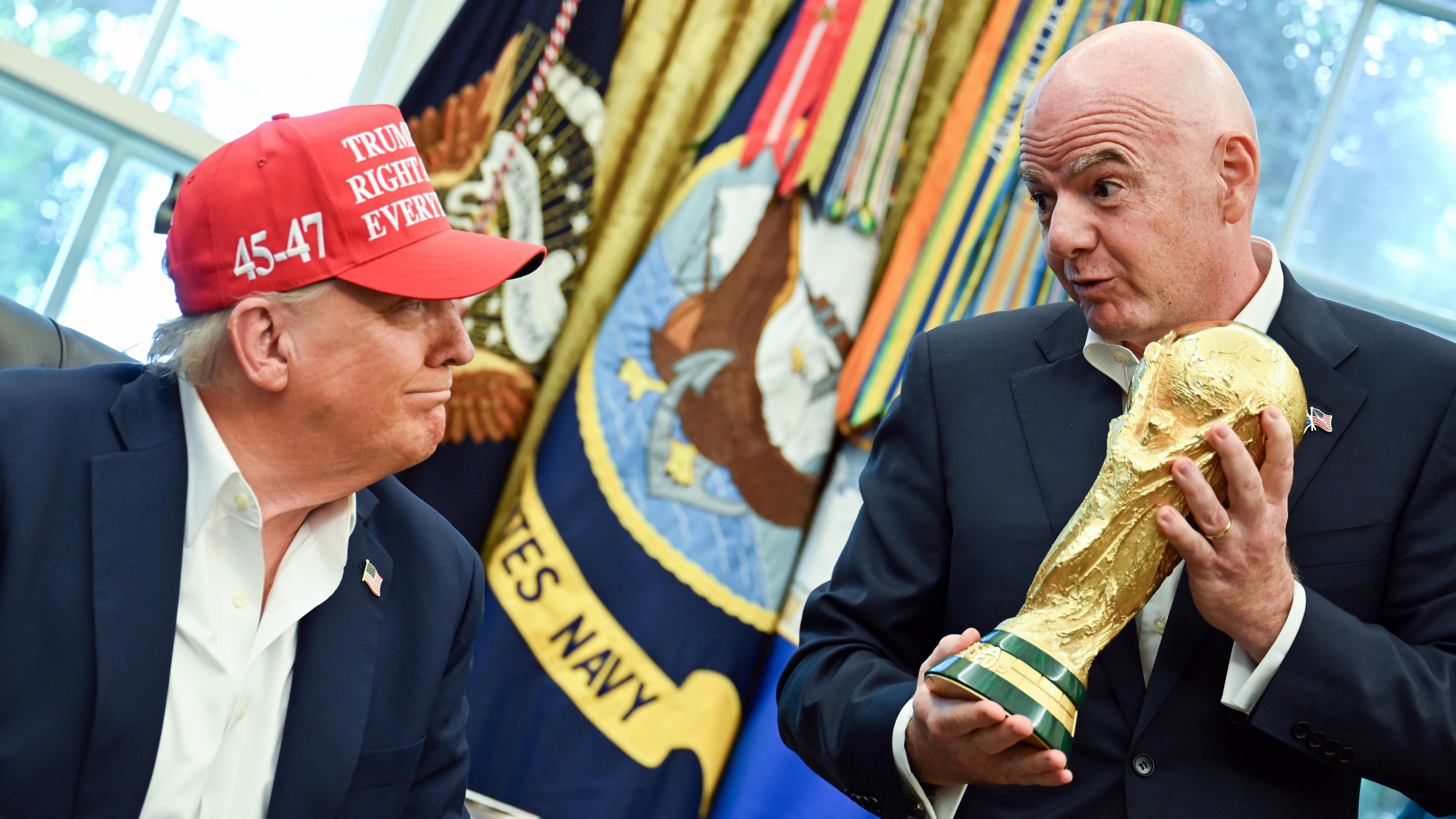 Amerika će učiniti sve da Izrael ne bude izbačen sa Mundijala 1 Donald Tramp i Đani Infantino