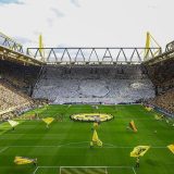 Borusija Dortmund se izvinila zbog ismevanja influenserke koja muca 6