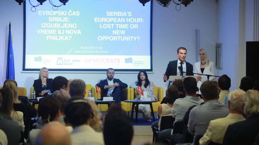 "Srbija se odmiče od Evrope": Održana javna debata "Evropski čas Srbije - Izgubljeno vreme ili nova prilika?" 1