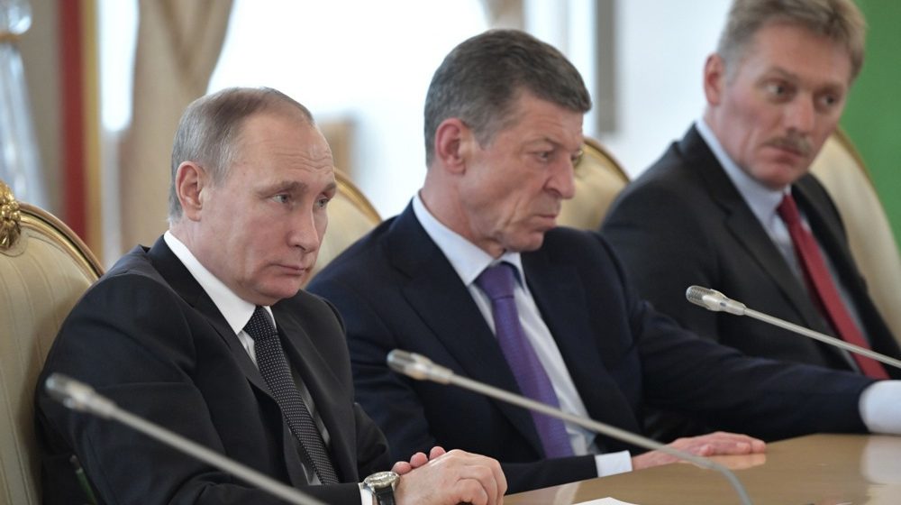 "Bela vrana" u Kremlju: Šta ostavka dugogodišnjeg saradnika Putina govori o moći u Rusiji? 1