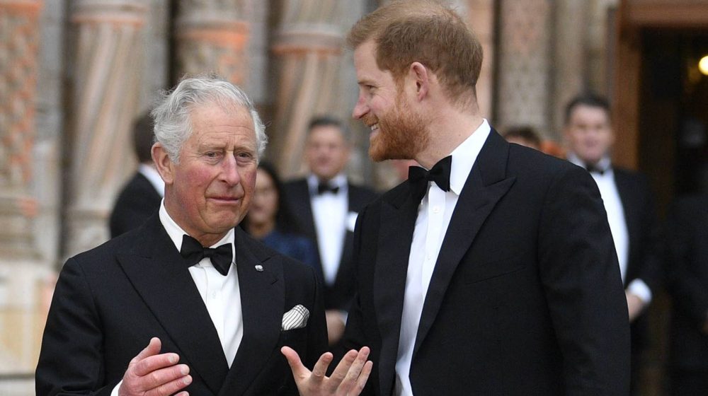 Kralj Čarls i princ Hari