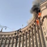 Rusija gađala sedište ukrajinske vlade, Tramp zove evropske lidere na razgovor 4