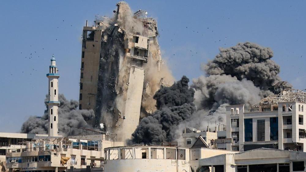 Čeka li Izrael potpuna međunarodna izolacija zbog Gaze i koliko je to moguće 4 kula u gradu Gaza u trenutku obrušavanja pošto ju je pogodio izraelski projektil