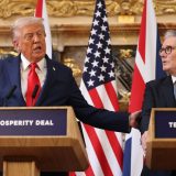 Tramp sa Starmerom: 'Putin me razočarao, sukobi u Ukrajini i Gazi moraju da se završe' 6