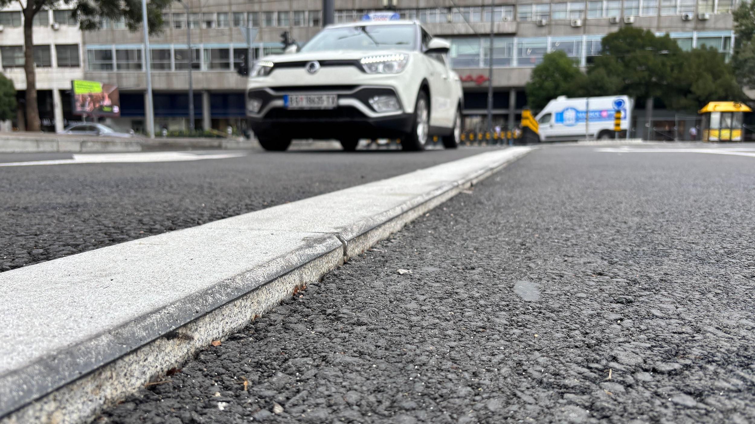 Izdignuta razdelna linija 