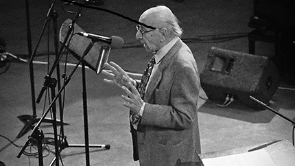 Vojislav Bubiša Simić, prva nota balkanskog džeza 1 Vojislav Bubiša Simić na sceni