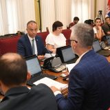 Sednica trajala 10 minuta: Kako se administrativni Odbor izjasnio o zahtevu Macuta da obavlja druge poslove? 12