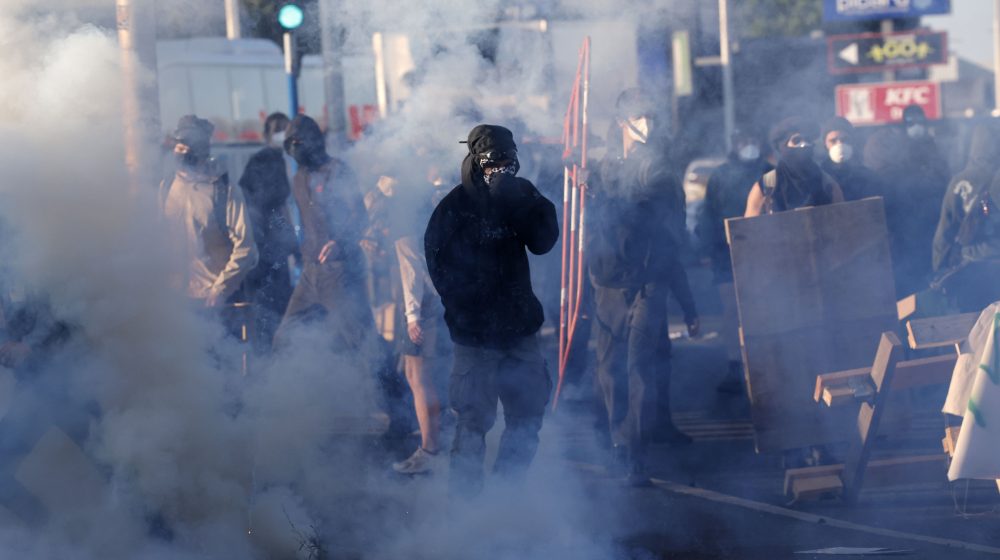 Sukobi s policijom, više od 200 uhapšenih: Građani "blokiraju sve" širom Francuske (FOTO, VIDEO) 1