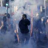 Sukobi s policijom, više od 200 uhapšenih: Građani "blokiraju sve" širom Francuske (FOTO, VIDEO) 4