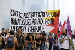 Sukobi s policijom, više od 200 uhapšenih: Građani "blokiraju sve" širom Francuske (FOTO, VIDEO) 6