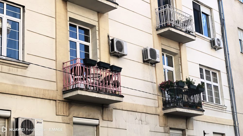 Od svetlosti do slike: Šta sve staje u jedan kadar novog Huawei Pura 80 Ultra telefona 1