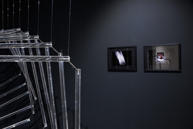 Uzbudljiv svet “S one strane ogledala” Odil Dek: Izložba čuvene francuske arhitektkinje u Galeriji DOTS 1