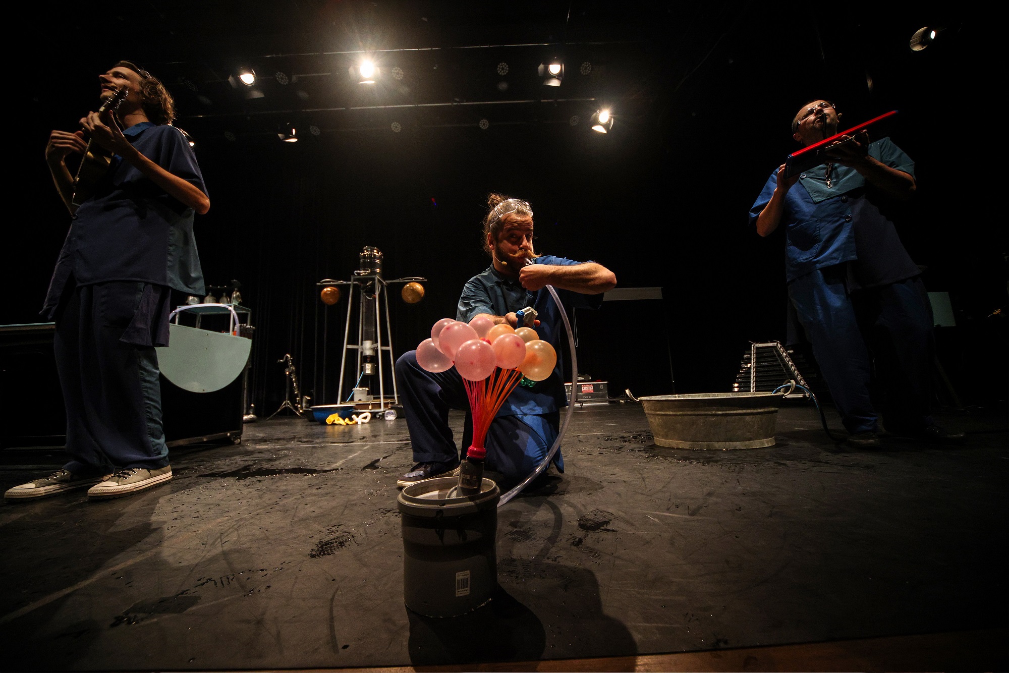 Trinaest predstava iz celog sveta na 32. Međunarodnom festivalu pozorišta za decu Subotica 4 Trinaest predstava iz celog sveta na 32. Međunarodnom festivalu pozorišta za decu Subotica 4